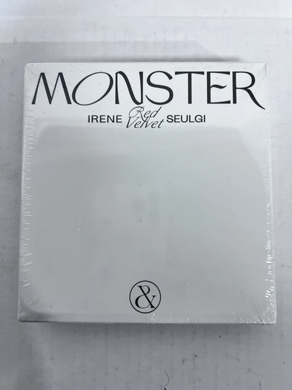 Irene & Seulgi – Monster albums (Middle Note + Top Note + Base Note + Version Random)