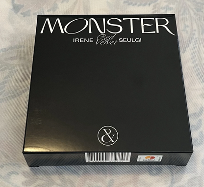 Irene & Seulgi – Monster albums (Middle Note + Top Note + Base Note + Version Random)
